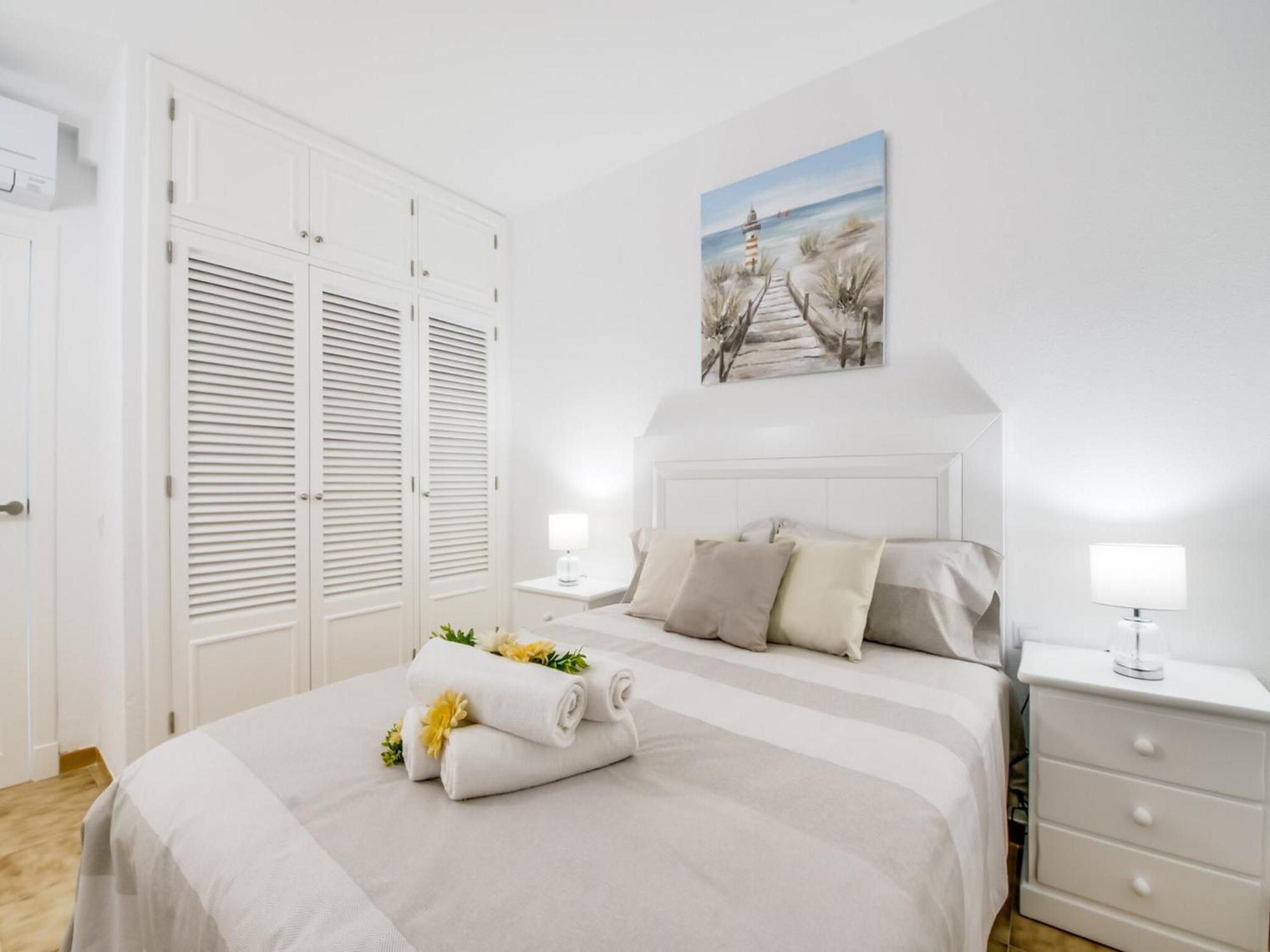 For 4, With Sea Views Alcúdia